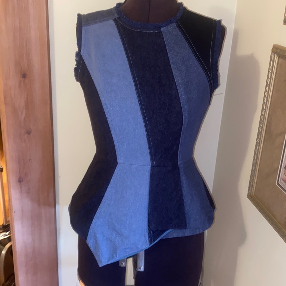 BCBG peplum top